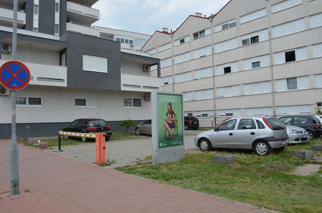 Apartment Viktor,Parking Osijek Zimmer foto